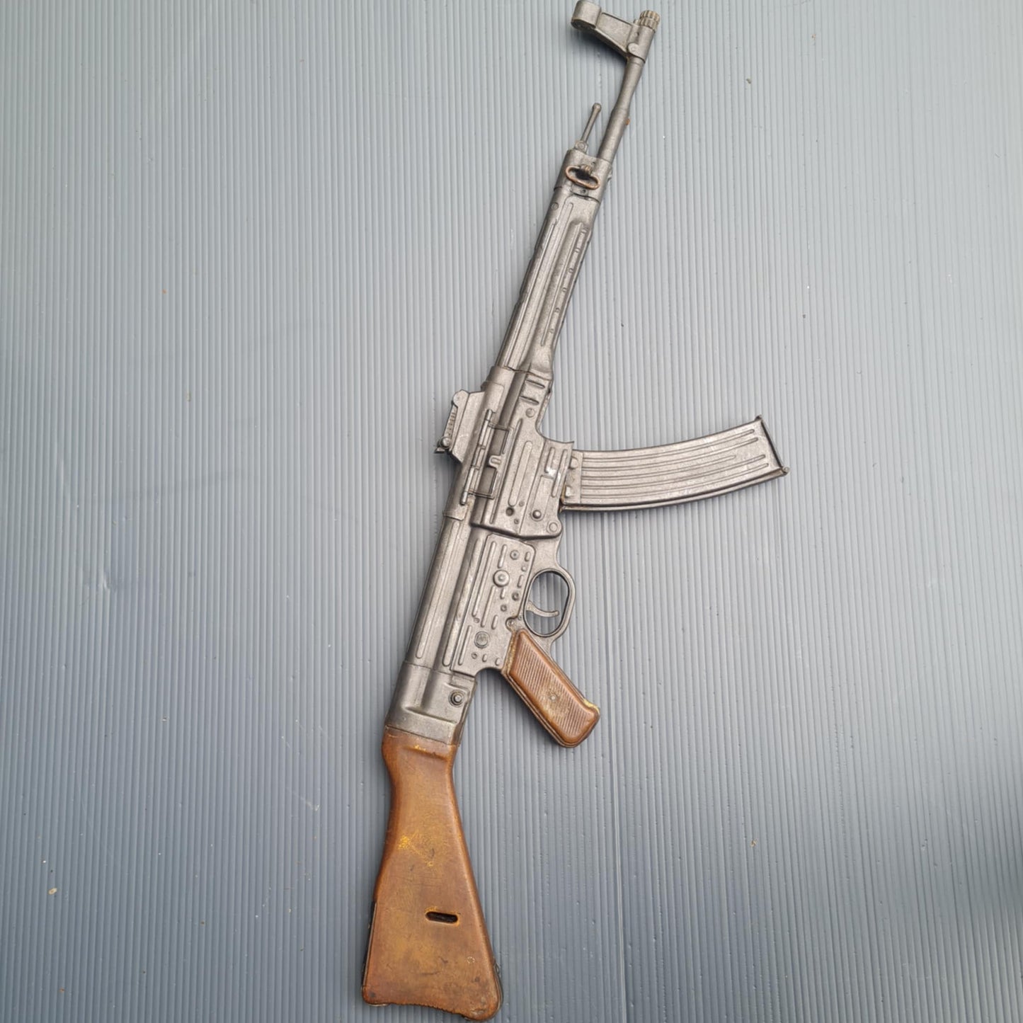 MP44 prop FURY