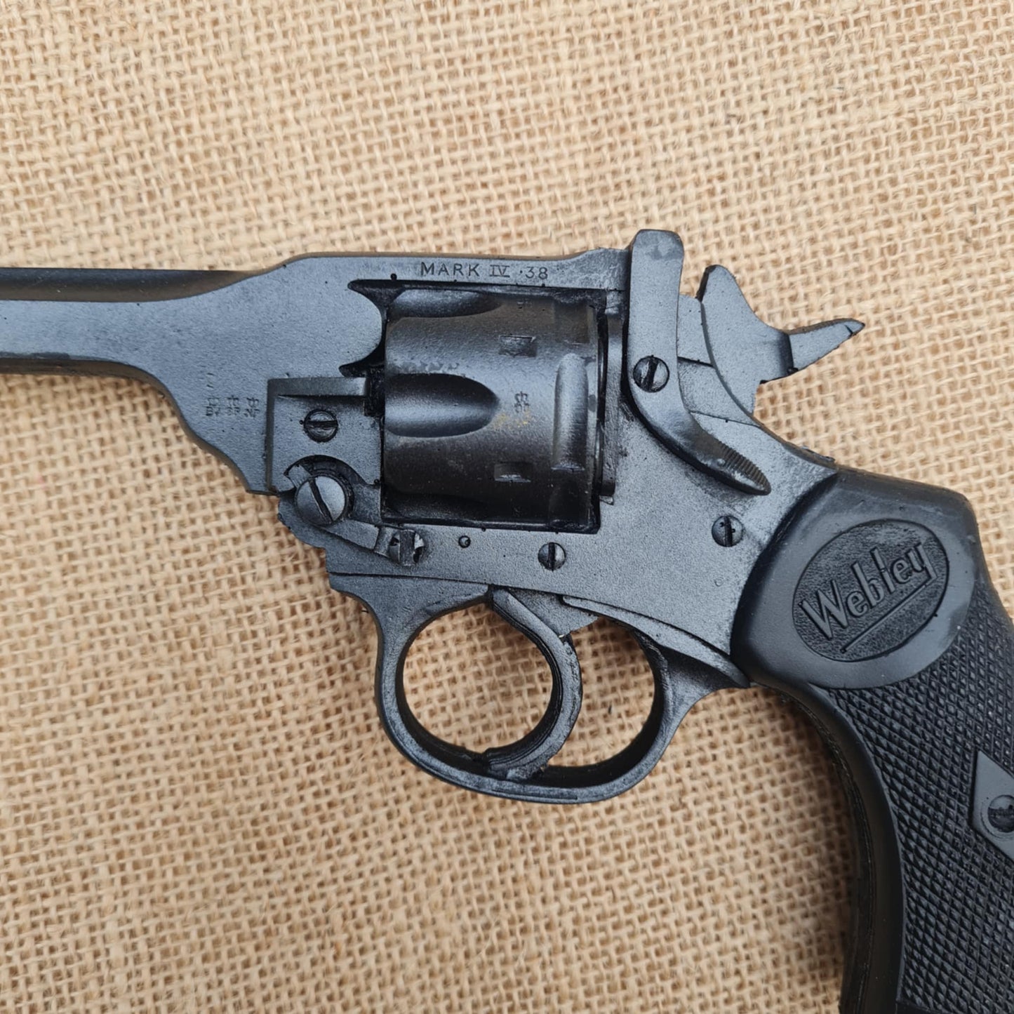 Webley .38 revolver rupper prop