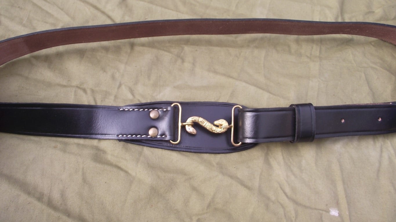 "Look Sharp" jeans belt