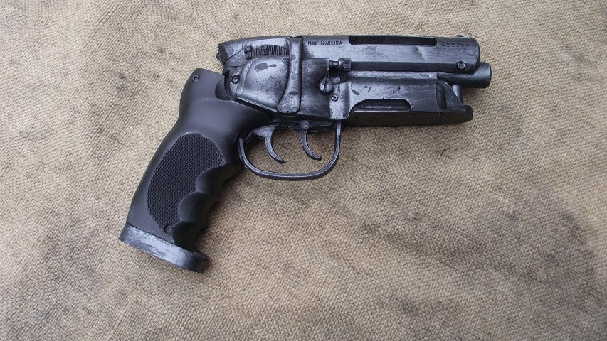 Blade runner pistol