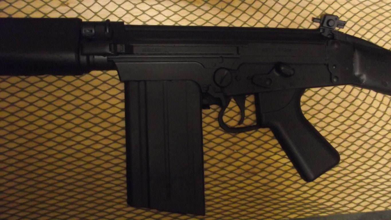 SLR L1A1 Display