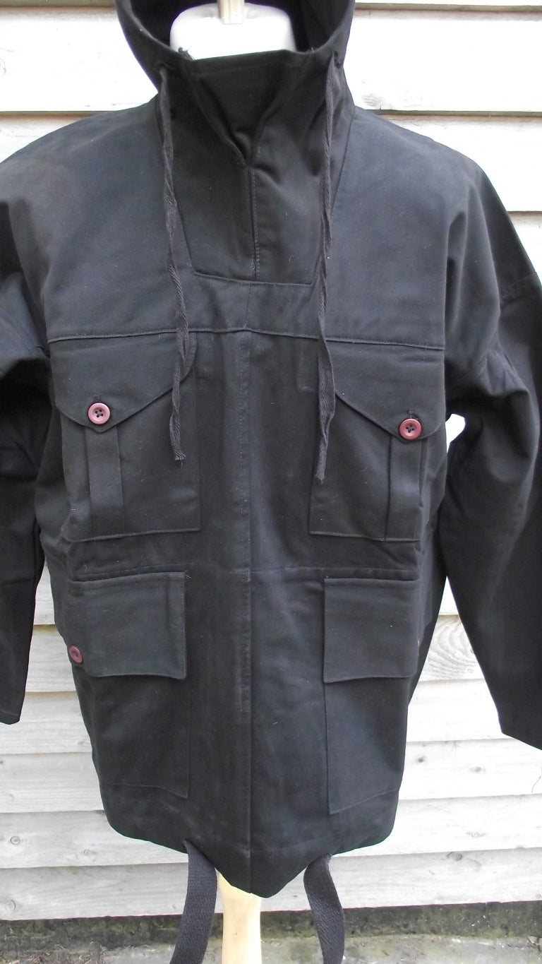 black windproof smock