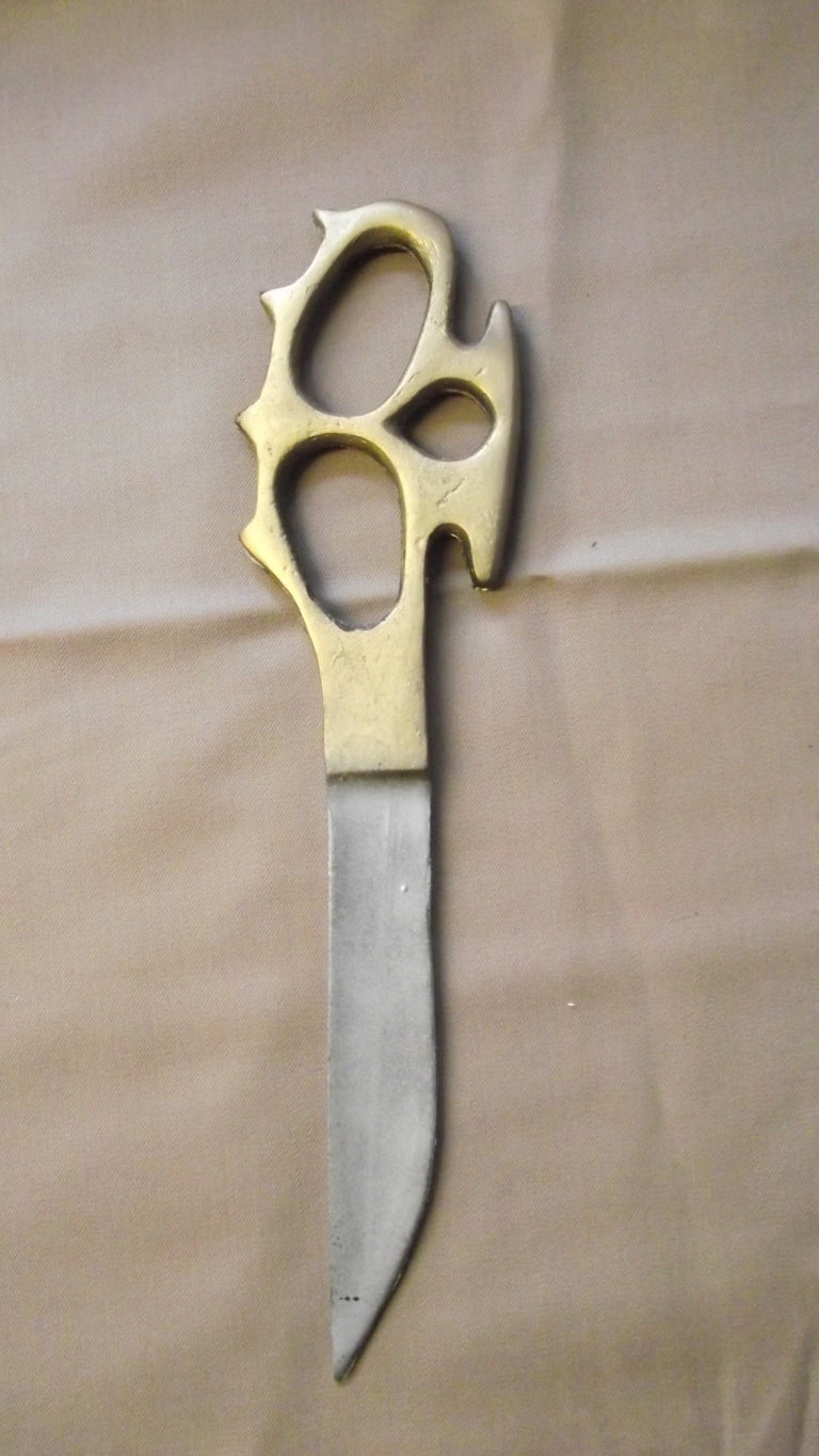 med commando knife, Rubber