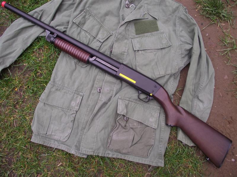 KTW/Dongsan ithaca M37 featherlight pump action shot gun