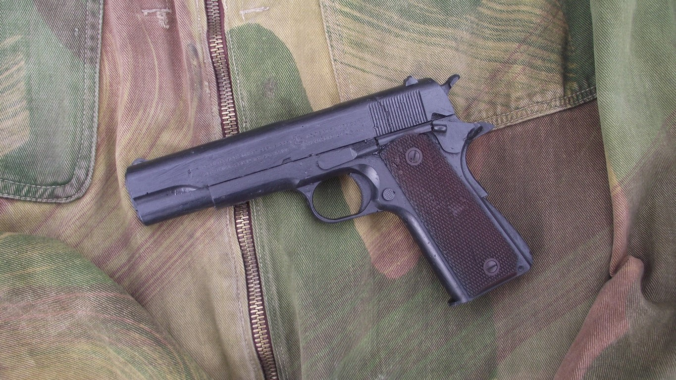 Pistols of WW1 Hire