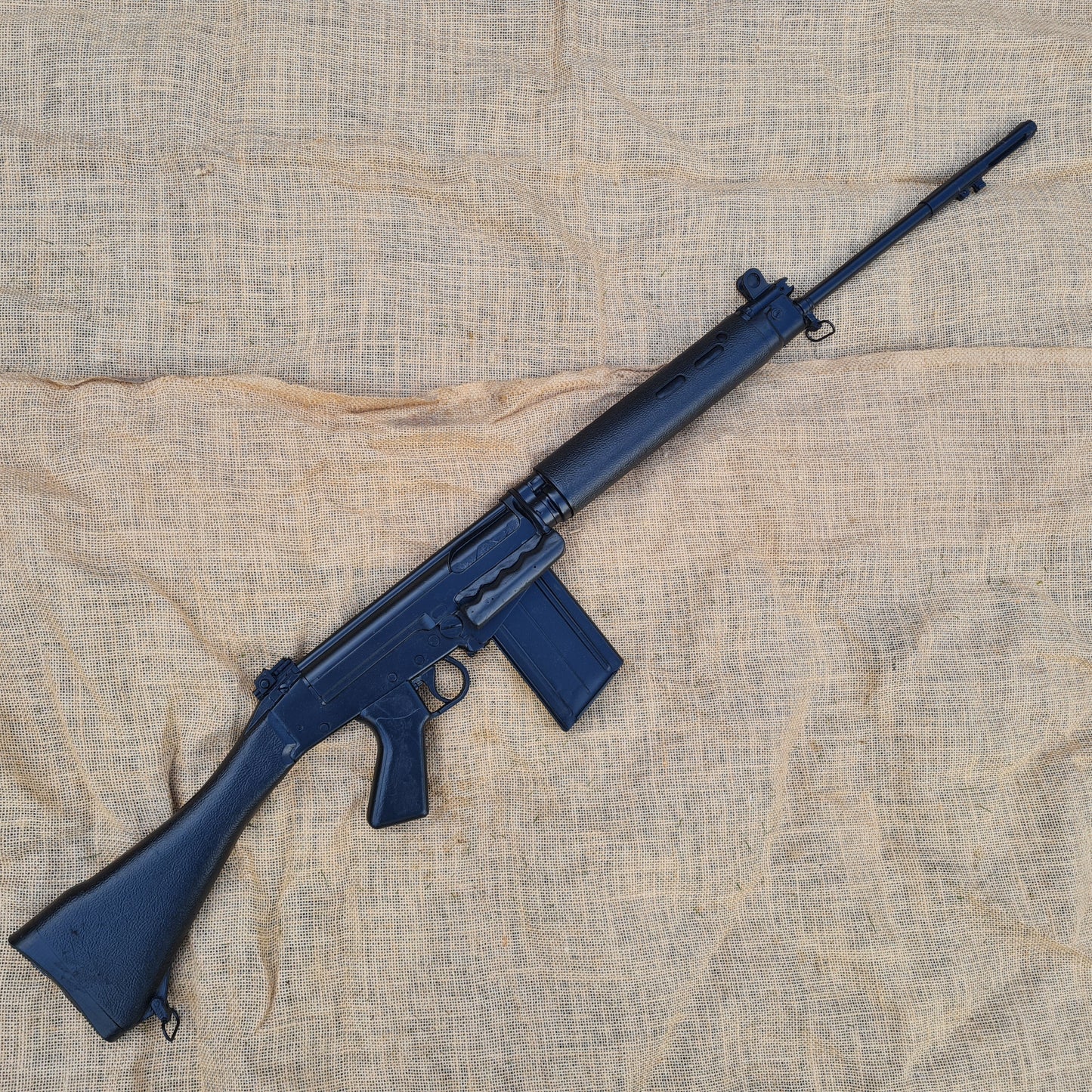 SLR L1A1 Self-Loading Rifle, rubber rifle