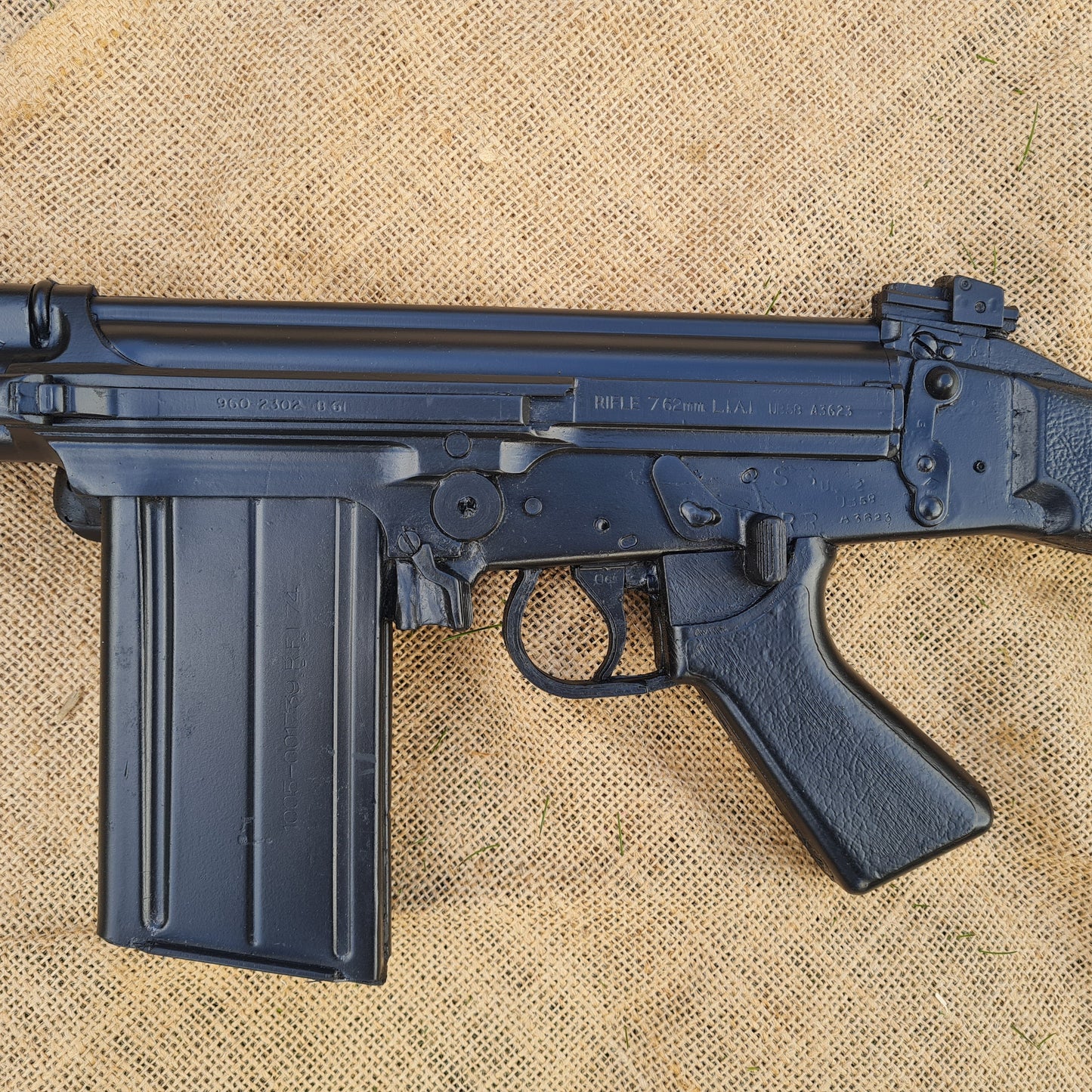 SLR L1A1 Self-Loading Rifle, rubber rifle