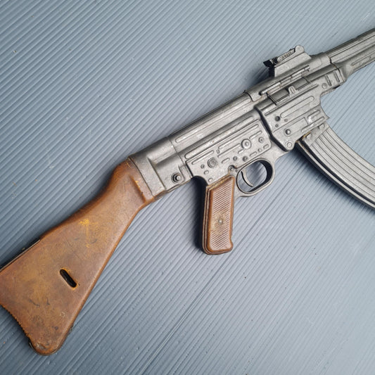 MP44 prop FURY
