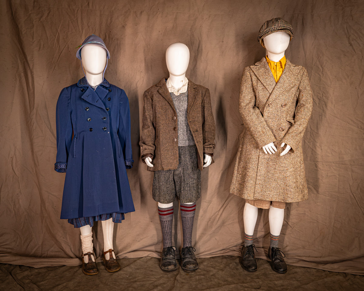 1939 to 1950 civilian costumes