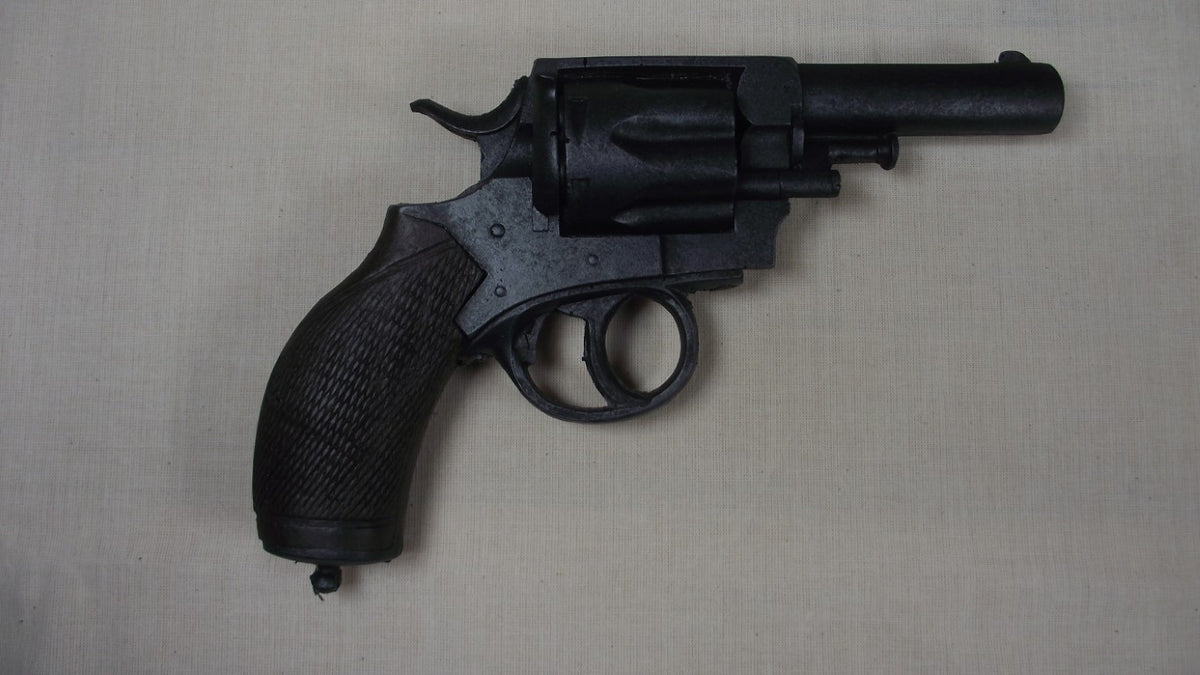 Bull Up Revolver Bull Dog revolver – Shoot & Scoot