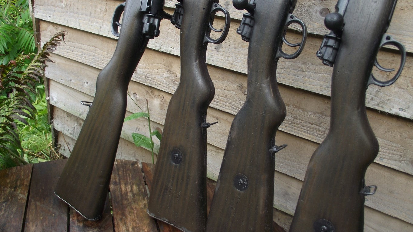 G98, rubber prop rifle Shoot & Scoot